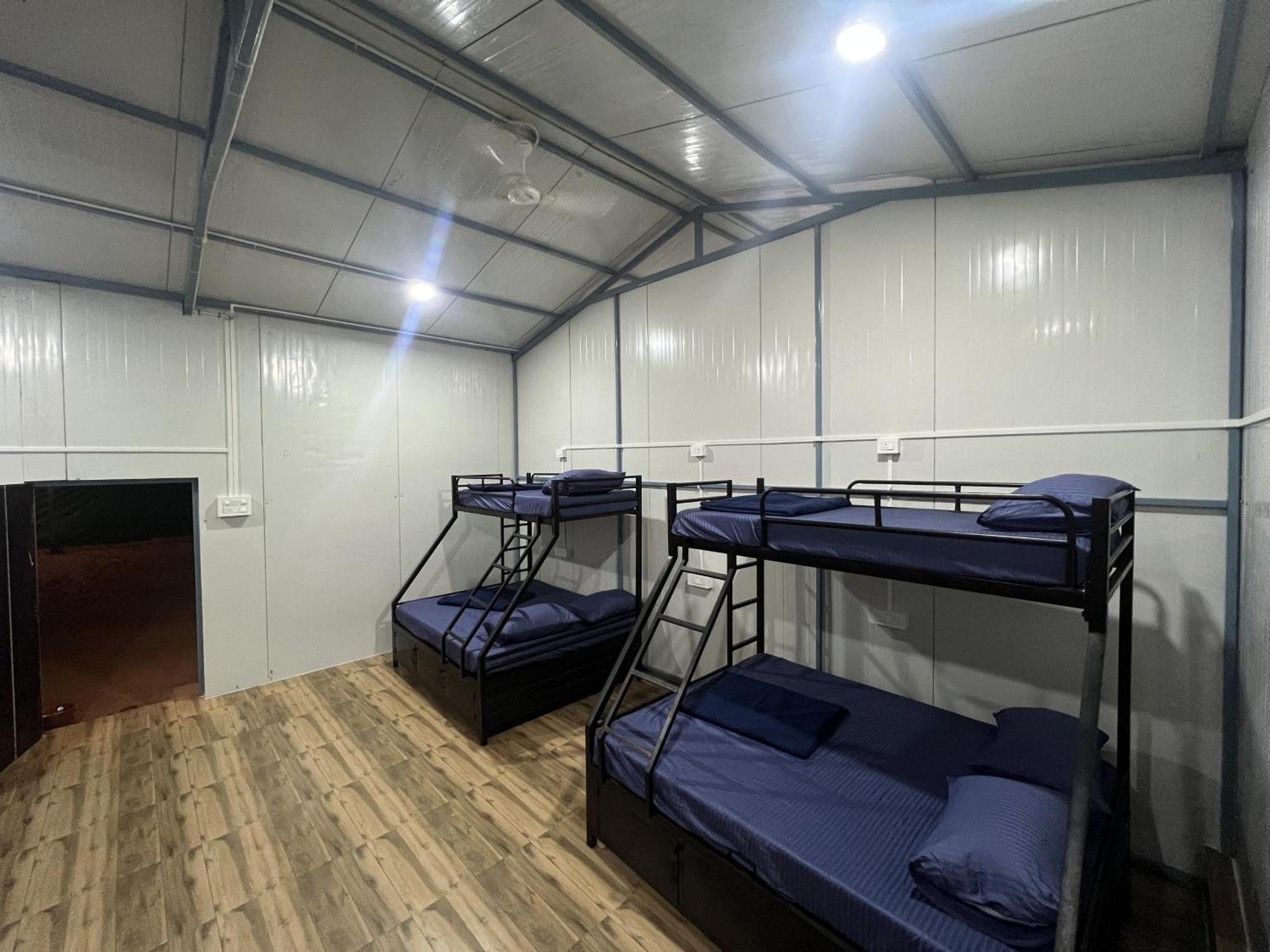 Goko Hostel جوكارنا المظهر الخارجي الصورة