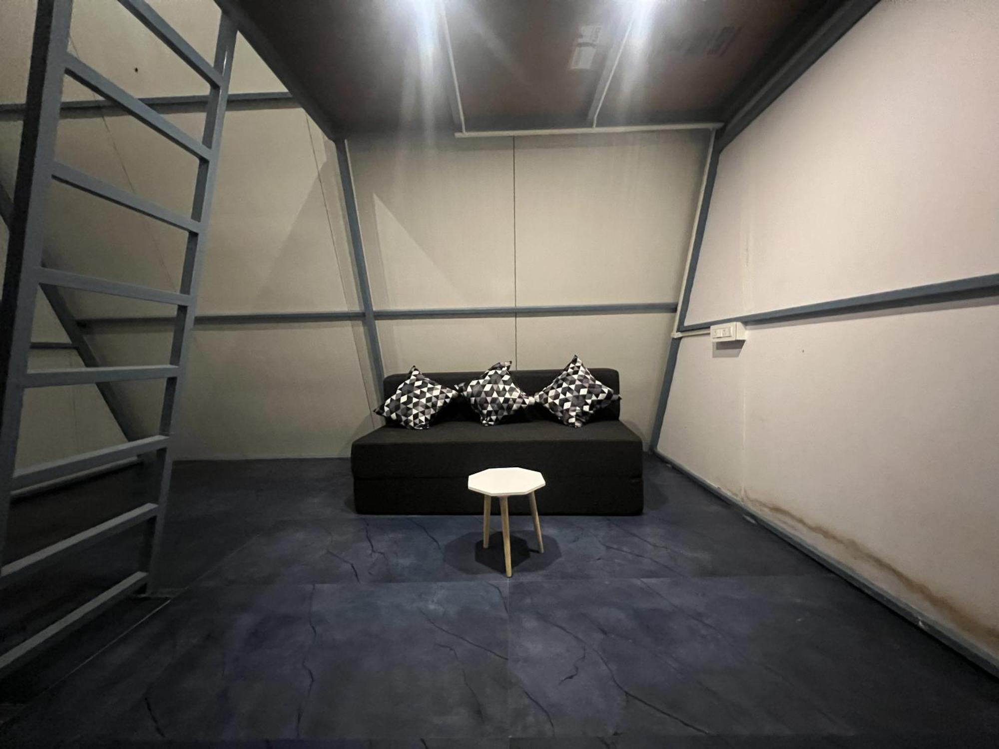 Goko Hostel جوكارنا المظهر الخارجي الصورة