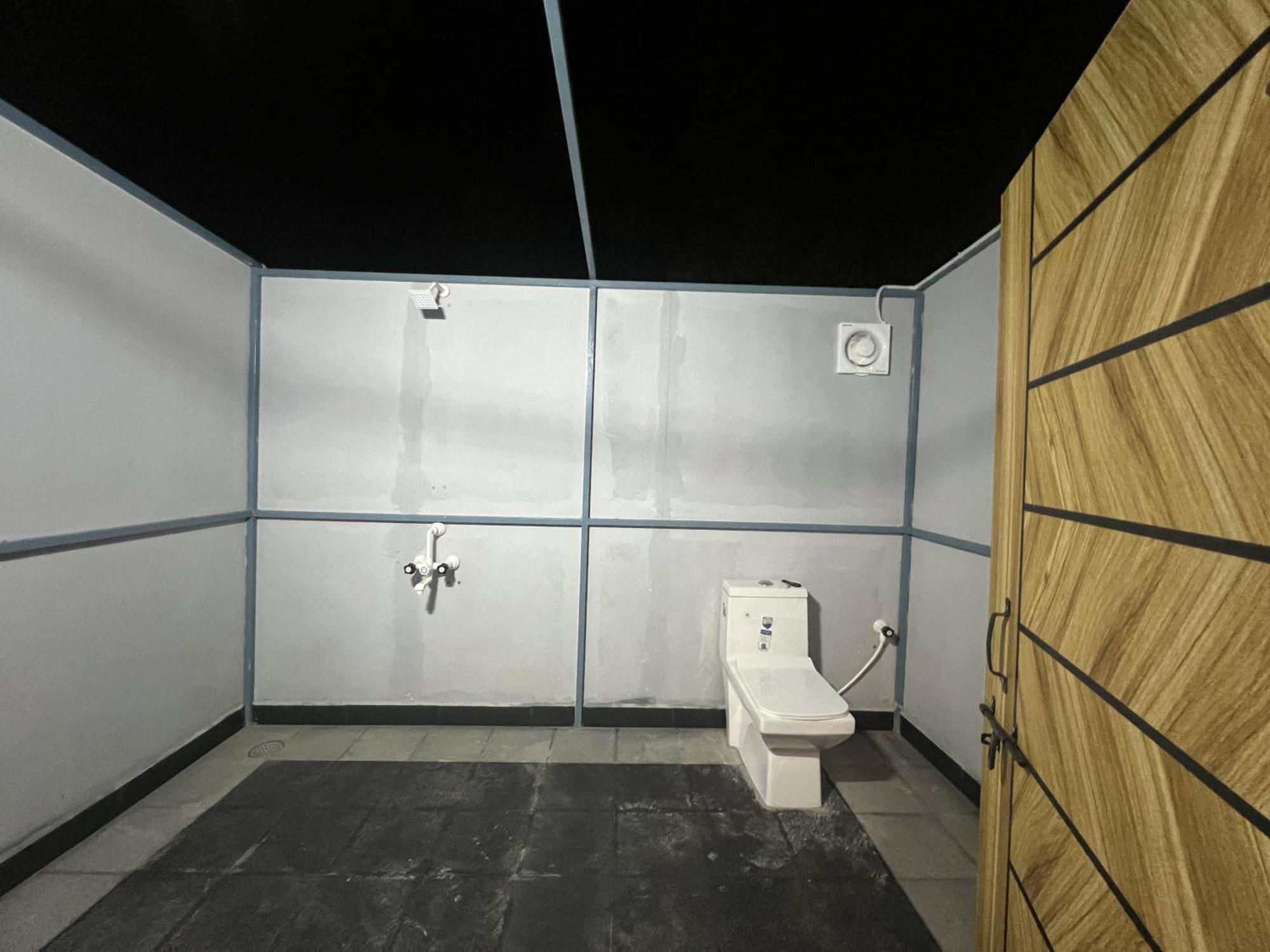 Goko Hostel جوكارنا المظهر الخارجي الصورة