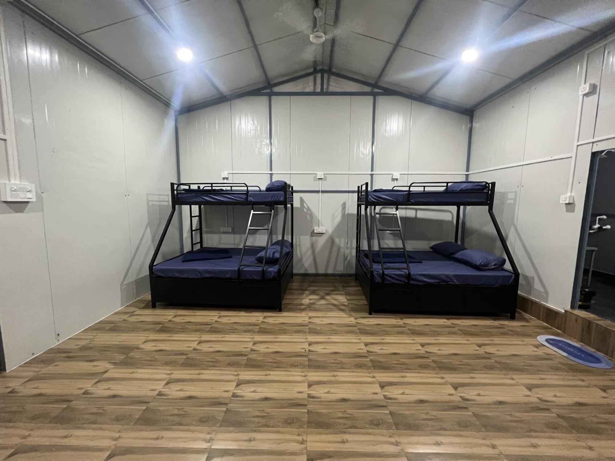 Goko Hostel جوكارنا المظهر الخارجي الصورة