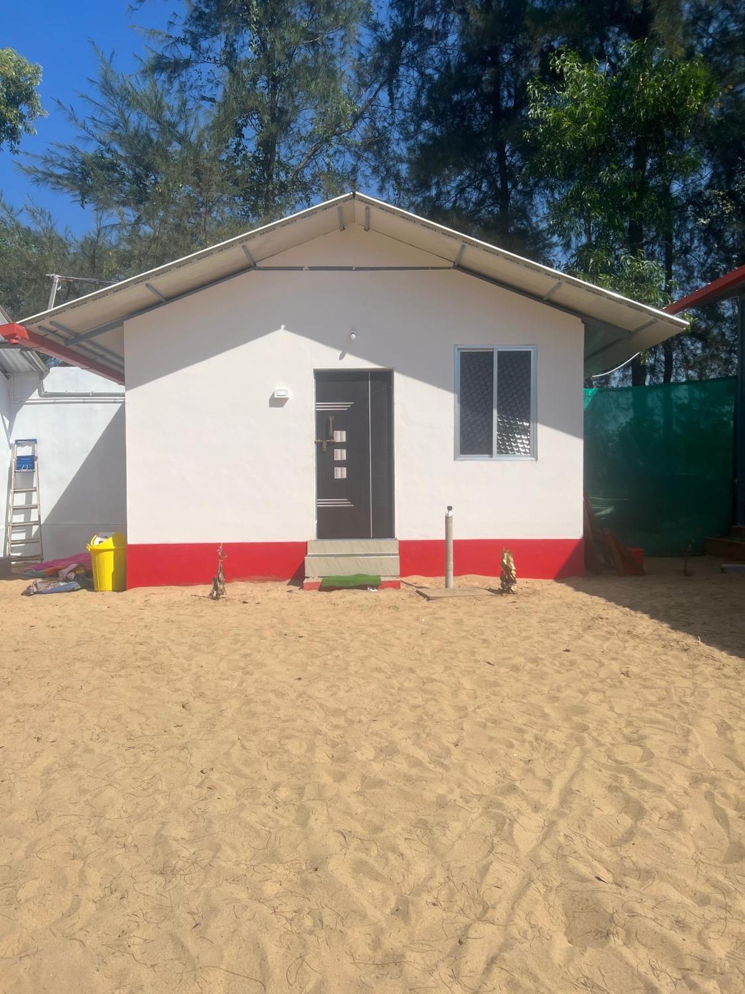 Goko Hostel جوكارنا المظهر الخارجي الصورة